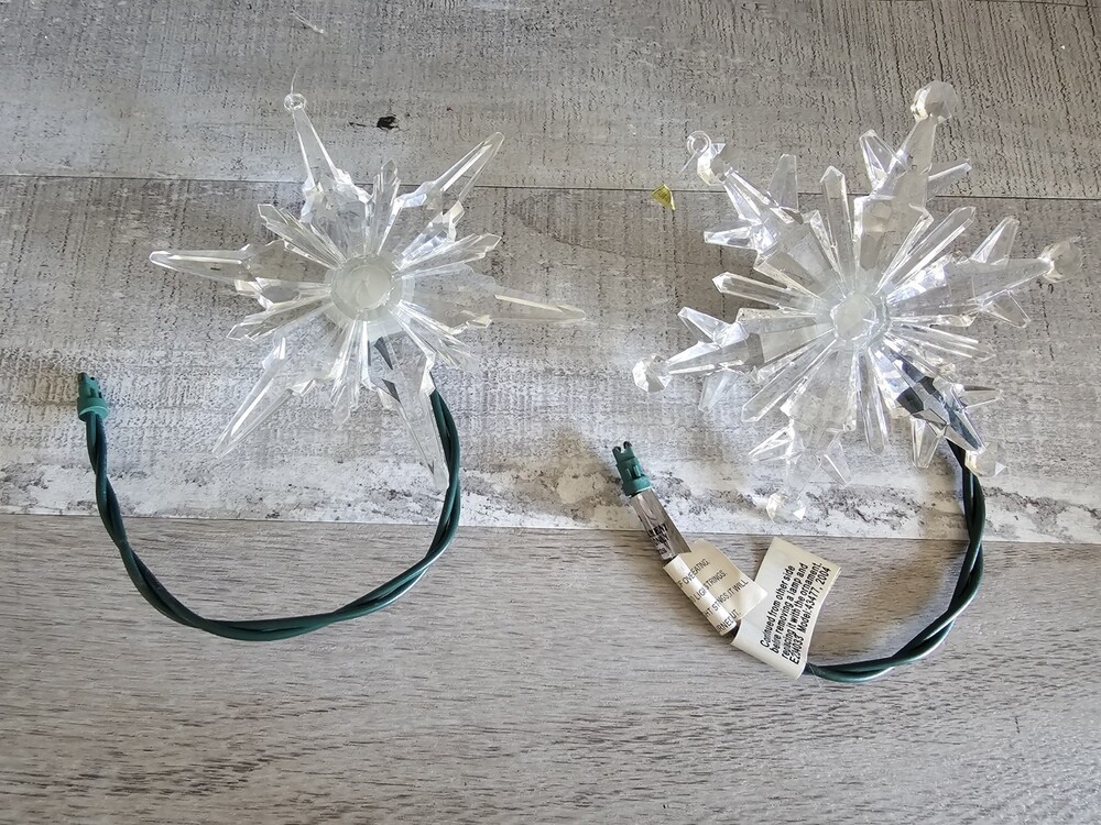 Dept 56 Northern Lights Snowflake Christmas Ornament Tree 43562 Lot Of 2 G2c